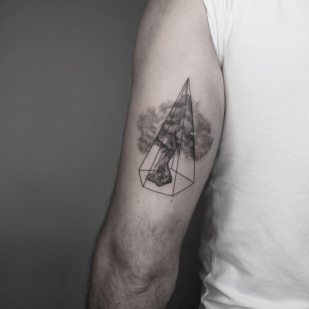 Dani Sanz Tree Tattoo